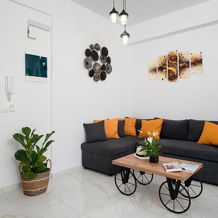 Amersa Luxury Apartment Heraklion  Bagian luar foto