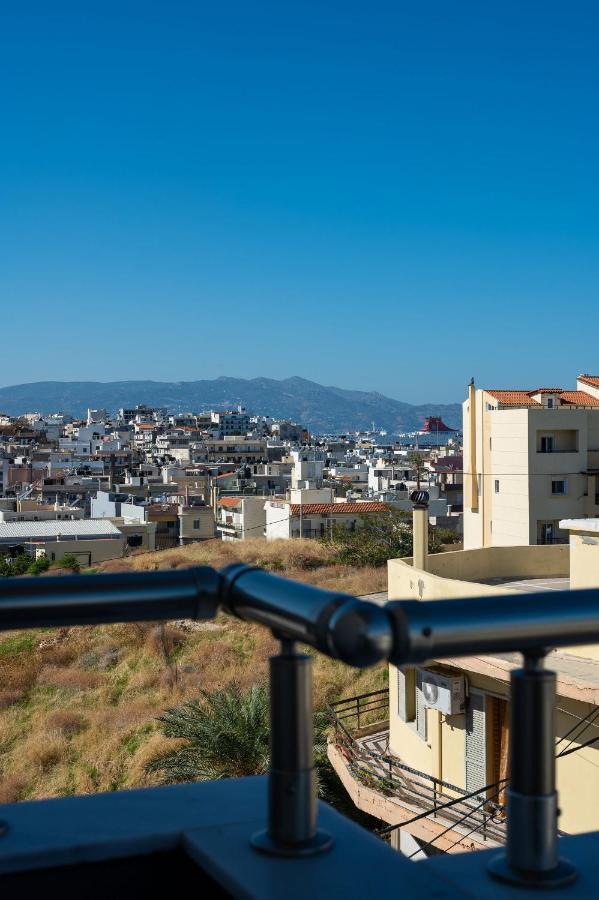 Amersa Luxury Apartment Heraklion  Bagian luar foto